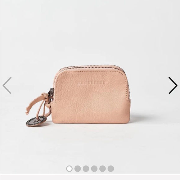 THE VENETIAN CARD WALLET IN BLUSH NWOT - Picture 3 of 12